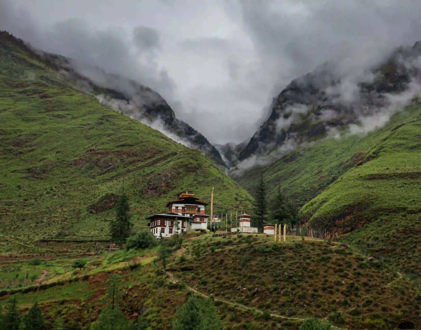 Experience the Culture & Tradition of the Land of Happiness | Bhutan Tour Packages - 3