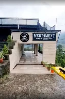 VRB Merriment Hotel & Restaurant
